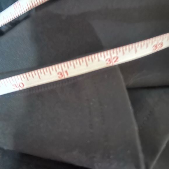 NWT Sketchers, never worn women’s casual or athletic pants with pockets. - Picture 13 of 14